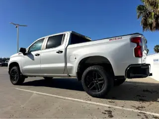 Chevrolet Silverado 1500 2022 4x4 Custom Trail Boss 4dr Crew Cab 5.8 ft. SB