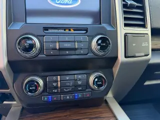 Ford F-150 2019 4x4 Lariat 4dr SuperCrew 6.5 ft. SB