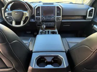Ford F-150 2019 4x4 Lariat 4dr SuperCrew 6.5 ft. SB
