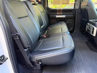 Ford F-150 2019 4x4 Lariat 4dr SuperCrew 6.5 ft. SB