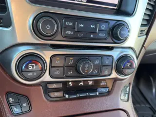 Chevrolet Suburban 2016 4x4 LTZ 4dr SUV