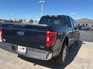 Ford F-150 2021 4x4 XLT 4dr SuperCab con cabina de 6.5 pies de longitud