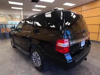 Ford Expedition 2017 4x4 XLT SUV de 4 puertas