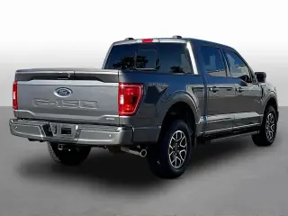 Ford F-150 2023 4x4 XLT 4dr SuperCrew 5.5 ft. SB