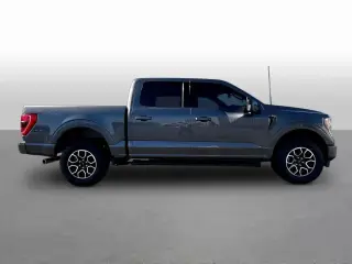 Ford F-150 2023 4x4 XLT 4dr SuperCrew 5.5 ft. SB