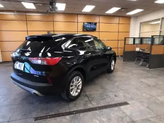 Ford Escape 2021 AWD SE 4dr SUV