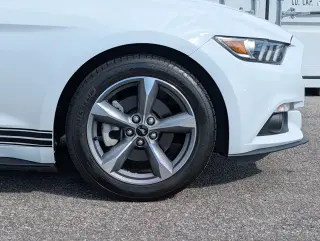 Ford Mustang 2016 V6 2dr Convertible