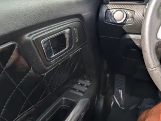 Ford Mustang 2016 V6 2dr Convertible