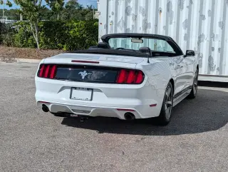 Ford Mustang 2016 V6 2dr Convertible