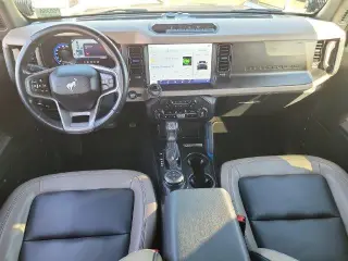 Ford Bronco 2023 4x4 Black Diamond Advanced 4dr SUV