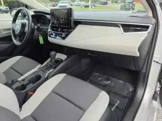 Toyota Corolla 2026 LE 4dr Sedán