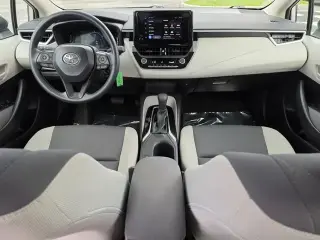 Toyota Corolla 2026 LE 4dr Sedán