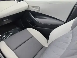 Toyota Corolla 2026 LE 4dr Sedán