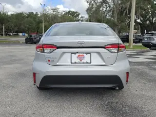 Toyota Corolla 2026 LE 4dr Sedán