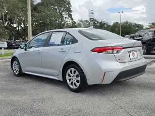 Toyota Corolla 2026 LE 4dr Sedán