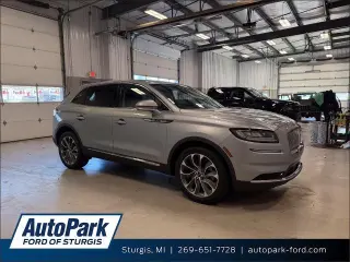 Lincoln Nautilus 2023 AWD Reserve SUV de 4 puertas