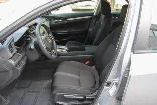 Honda Civic 2020 LX 4dr Sedán CVT