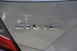 Honda Civic 2020 LX 4dr Sedán CVT