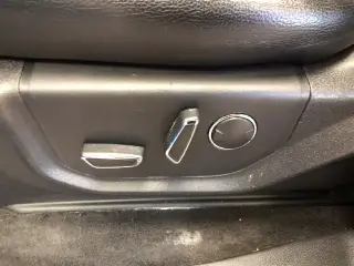 Ford F-150 2018 4x4 Lariat 4dr SuperCrew 5.5 ft. SB