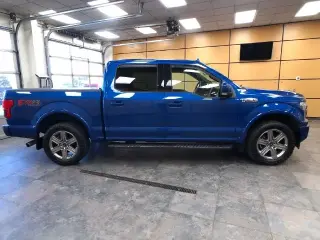 Ford F-150 2018 4x4 Lariat 4dr SuperCrew 5.5 ft. SB