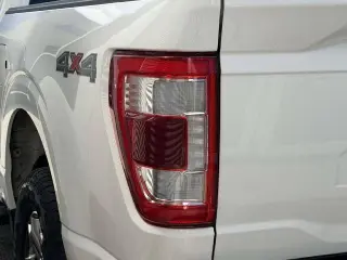 Ford F-150 2023 4x4 Lariat 4dr SuperCrew 6.5 ft. SB