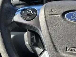 Ford Transit 2017 250 3 puertas Teta Techo Bajo Furgoneta de Carga con Puertas Laterales del Pasajero 60/40