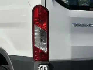 Ford Transit 2017 250 3 puertas Teta Techo Bajo Furgoneta de Carga con Puertas Laterales del Pasajero 60/40