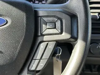 Ford F-350 Super Duty 2017 4x4 XL 2dr Regular Cab 8 ft. LB SRW Pickup