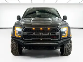 Ford F-150 2018 4x4 Raptor 4dr SuperCrew 5.5 ft. SB