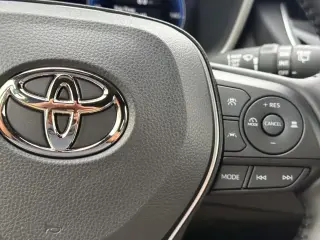 Toyota Corolla Hatchback 2027 XSE 4dr Hatchback