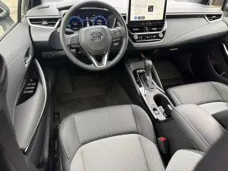 Toyota Corolla Hatchback 2027 XSE 4dr Hatchback