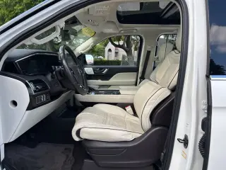 Lincoln Navigator L 2022 4x4 Black Label SUV de 4 puertas