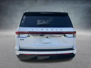 Lincoln Navigator L 2022 4x4 Black Label SUV de 4 puertas