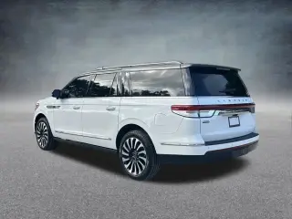 Lincoln Navigator L 2022 4x4 Black Label SUV de 4 puertas