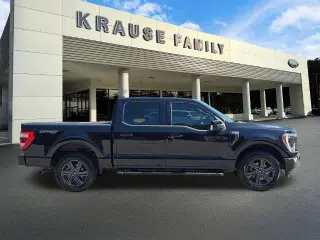 Ford F-150 2023 4x4 Lariat 4dr SuperCrew 5.5 ft. SB