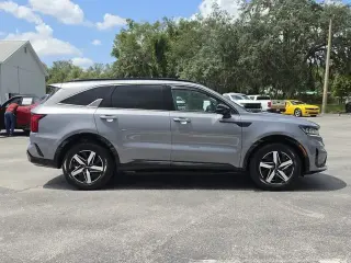 Kia Sorento 2021 SX 4dr SUV