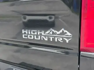 Chevrolet Silverado 1500 2021 4x4 High Country 4dr Crew Cab 5.8 ft. SB