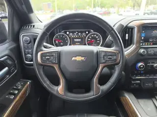 Chevrolet Silverado 1500 2021 4x4 High Country 4dr Crew Cab 5.8 ft. SB
