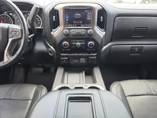 Chevrolet Silverado 1500 2021 4x4 High Country 4dr Crew Cab 5.8 ft. SB