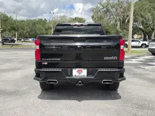 Chevrolet Silverado 1500 2021 4x4 High Country 4dr Crew Cab 5.8 ft. SB
