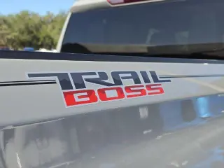 Chevrolet Silverado 1500 2024 4x4 Custom Trail Boss 4dr Crew Cab 5.8 ft. SB