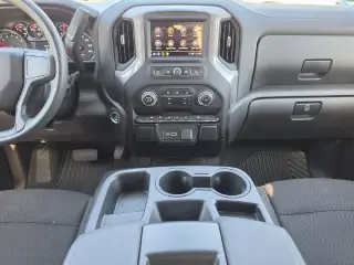 Chevrolet Silverado 1500 2024 4x4 Custom Trail Boss 4dr Crew Cab 5.8 ft. SB