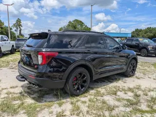 Ford Explorer 2021 con tracción en las cuatro ruedas ST 4dr SUV