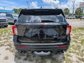 Ford Explorer 2021 con tracción en las cuatro ruedas ST 4dr SUV