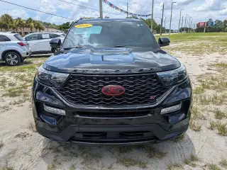 Ford Explorer 2021 con tracción en las cuatro ruedas ST 4dr SUV