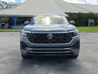 Volkswagen Atlas Cross Sport 2024 AWD SEL Premium R-Line 4Motion 4dr SUV