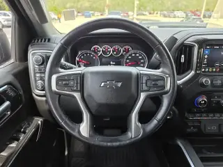 Chevrolet Silverado 1500 2021 4x4 RST 4 puertas Cabina Doble Caja Corta de 5.8 pies