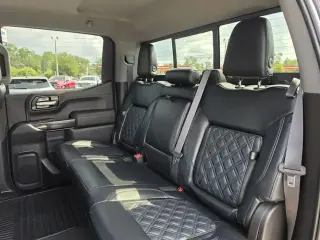Chevrolet Silverado 1500 2021 4x4 RST 4 puertas Cabina Doble Caja Corta de 5.8 pies