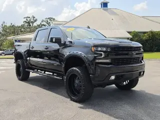 Chevrolet Silverado 1500 2021 4x4 RST 4 puertas Cabina Doble Caja Corta de 5.8 pies