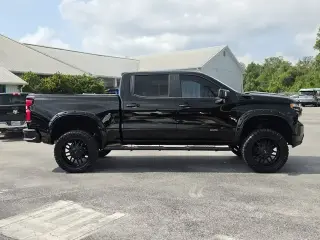 Chevrolet Silverado 1500 2021 4x4 RST 4 puertas Cabina Doble Caja Corta de 5.8 pies
